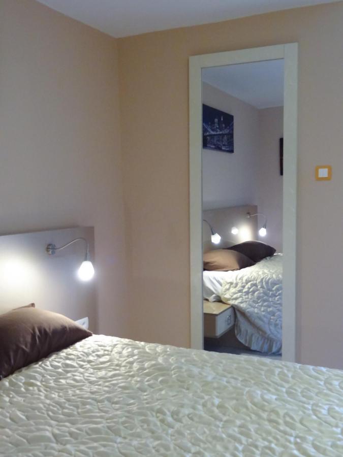 Lvc,Lac & Nyc Apartshotel Faleza Galaţi Dış mekan fotoğraf