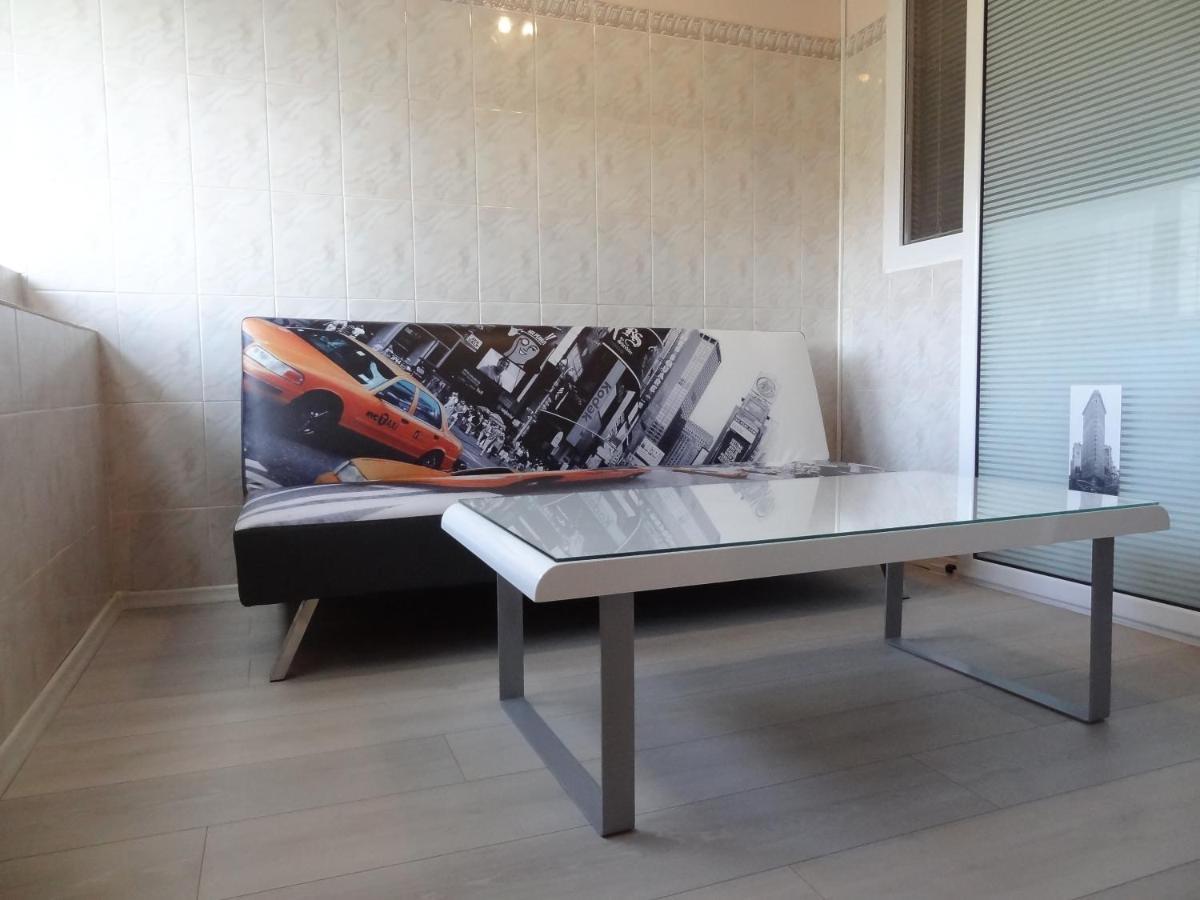 Lvc,Lac & Nyc Apartshotel Faleza Galaţi Dış mekan fotoğraf