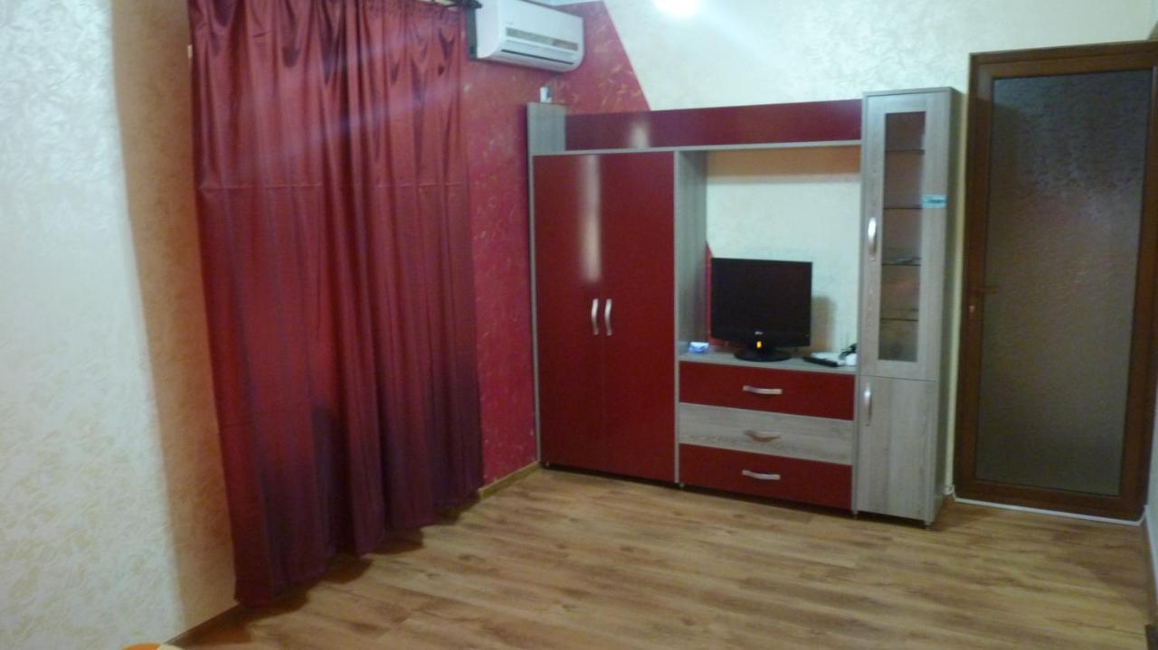 Lvc,Lac & Nyc Apartshotel Faleza Galaţi Dış mekan fotoğraf